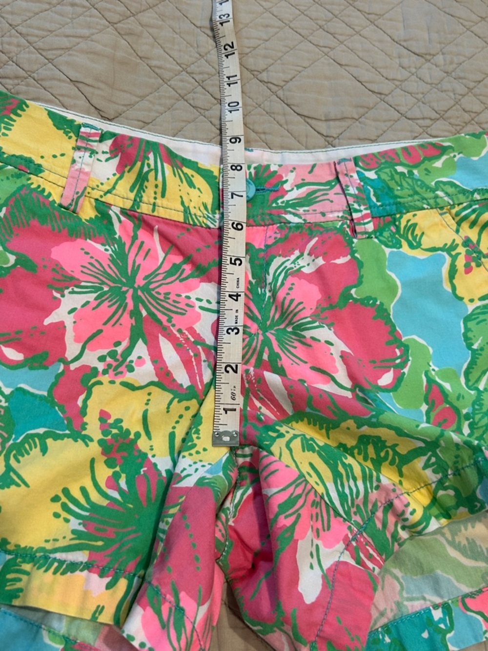 Lilly Pulitzer The Callahan Short in Floral Print - Picture 11 of 12
